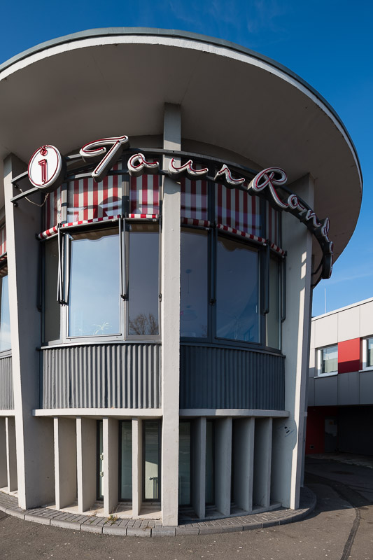 18 von 12 (Einzelbilder von einzelnen Gebäuden)